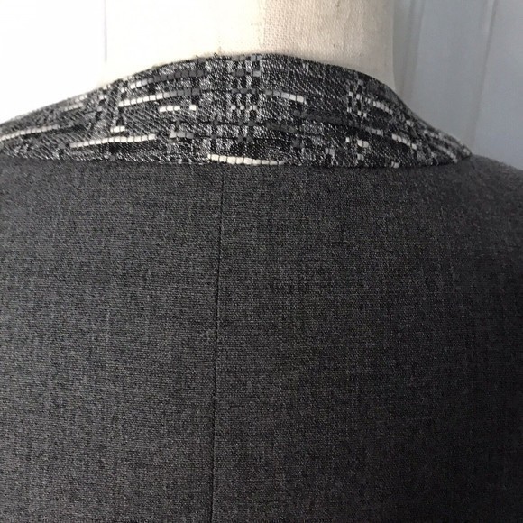 Tahari Arthur S. Levine Size‎ 8 Gray w/ Gray Multi Trim Jacket Long Sleeve - Picture 8 of 13